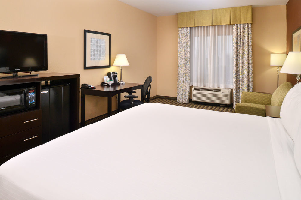 Holiday Inn Express Columbia By Ihg Exterior photo